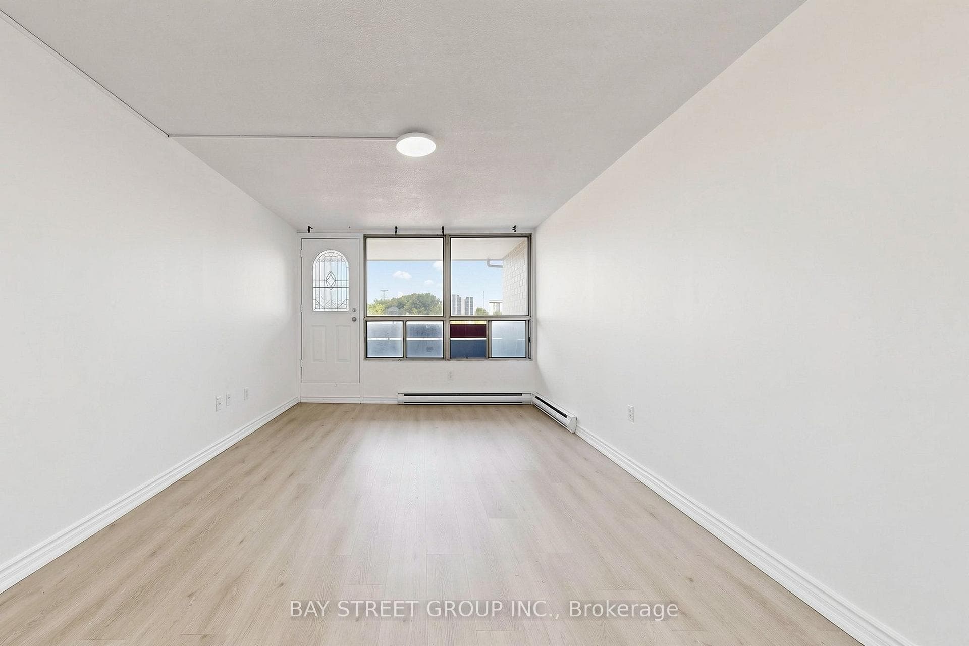 Living Area O/L Balcony