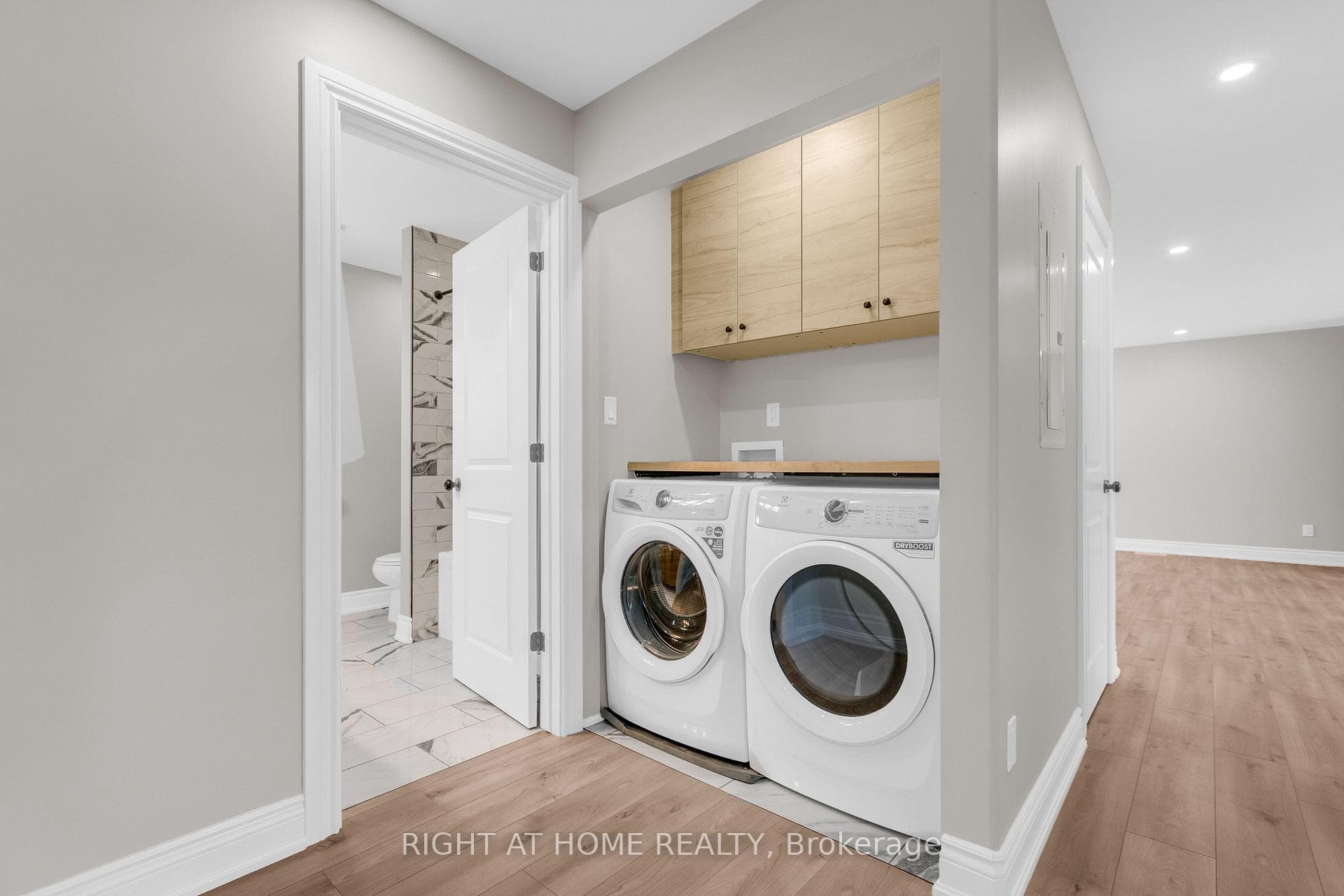 In-Unit Laundry