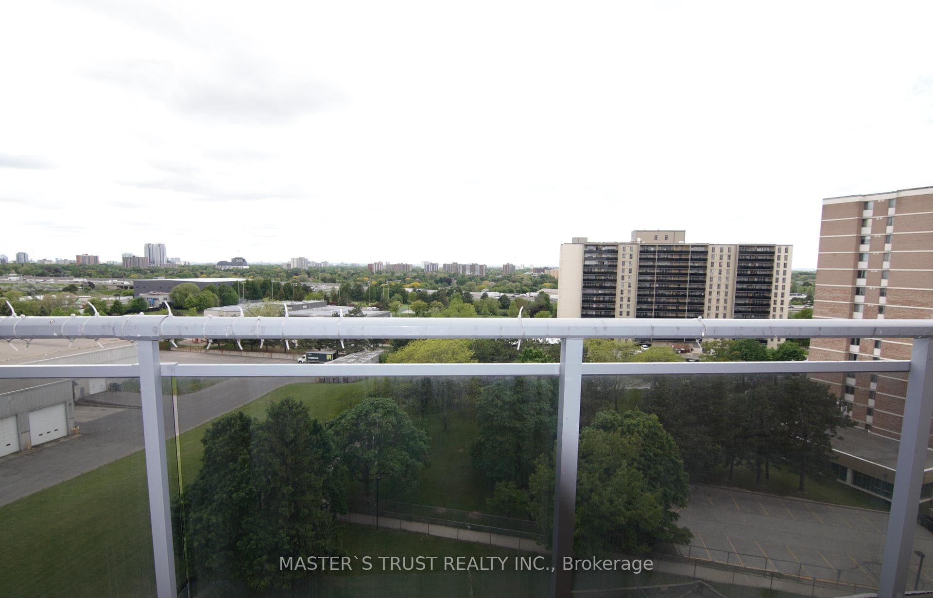 100 Dundalk Drive Unit 1003 photo 16