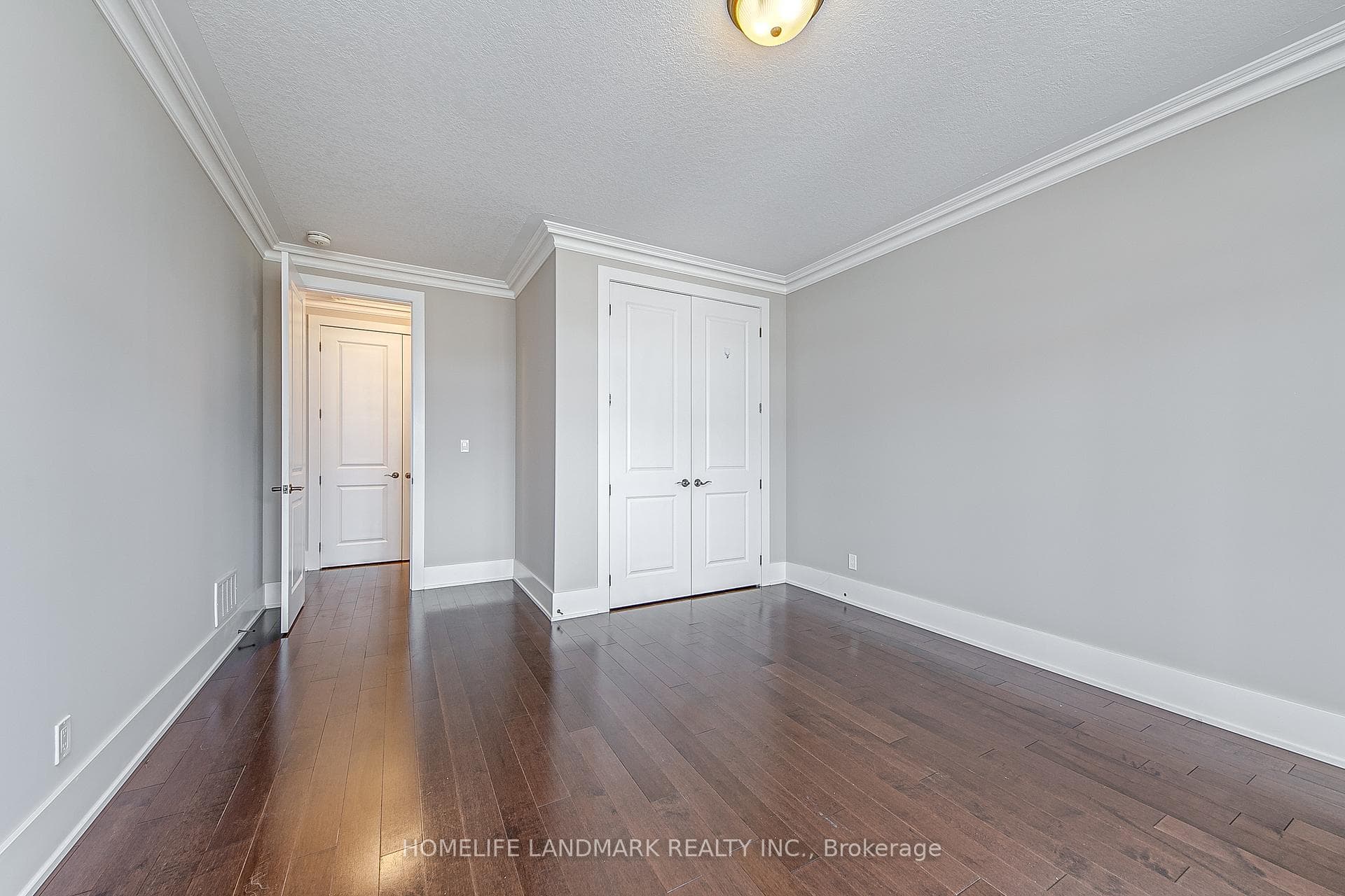 295 Sunnybrae Avenue photo 10