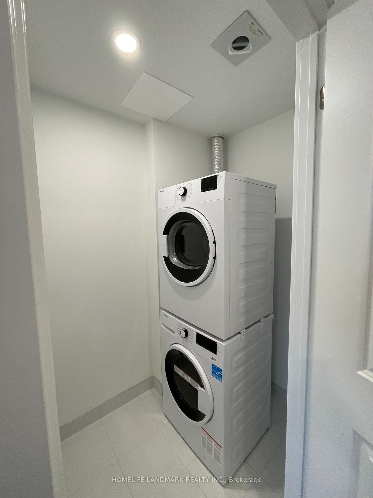 395 Bloor Street Unit 2011 photo 7
