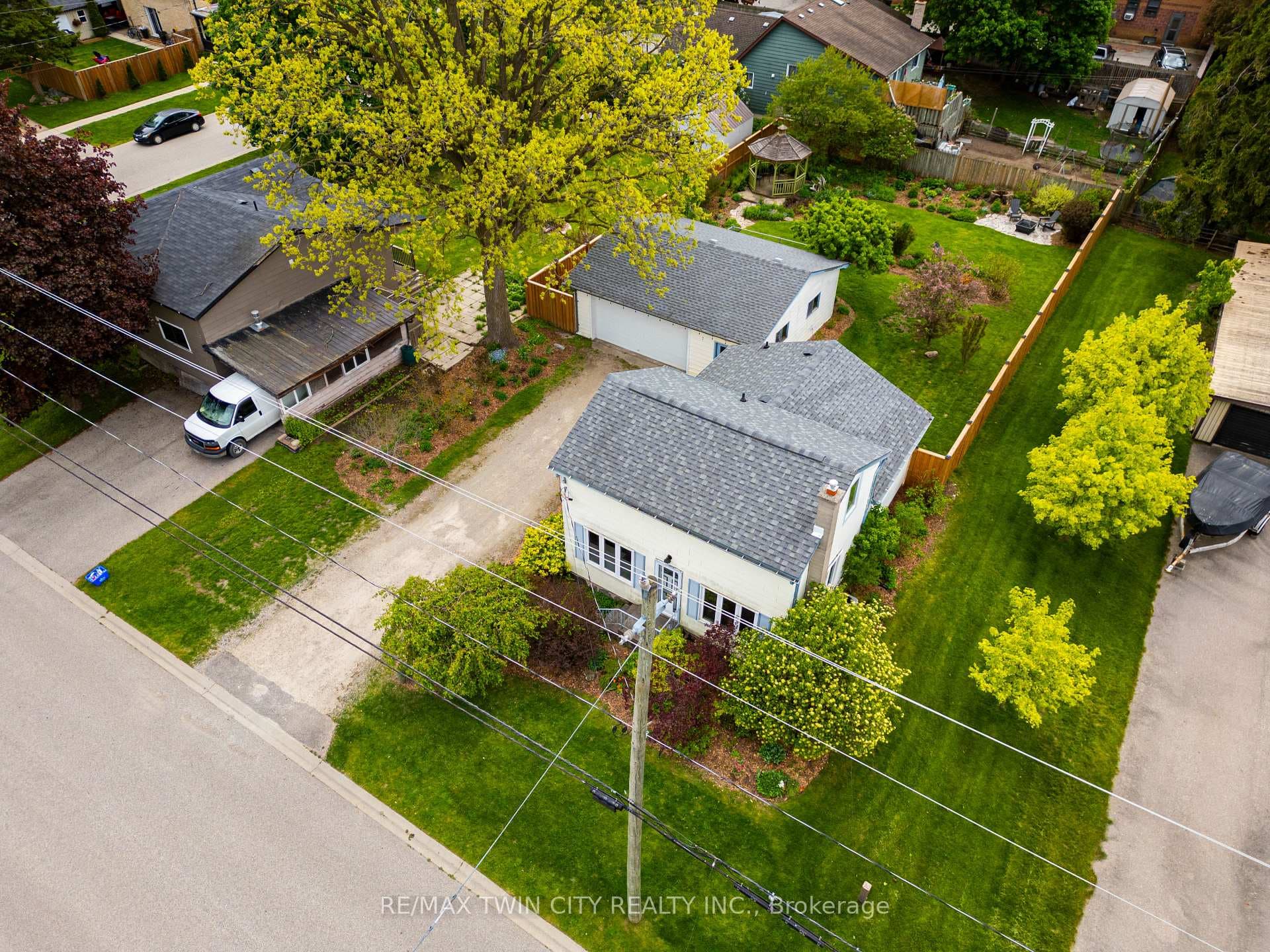 7 Mill Street photo 4