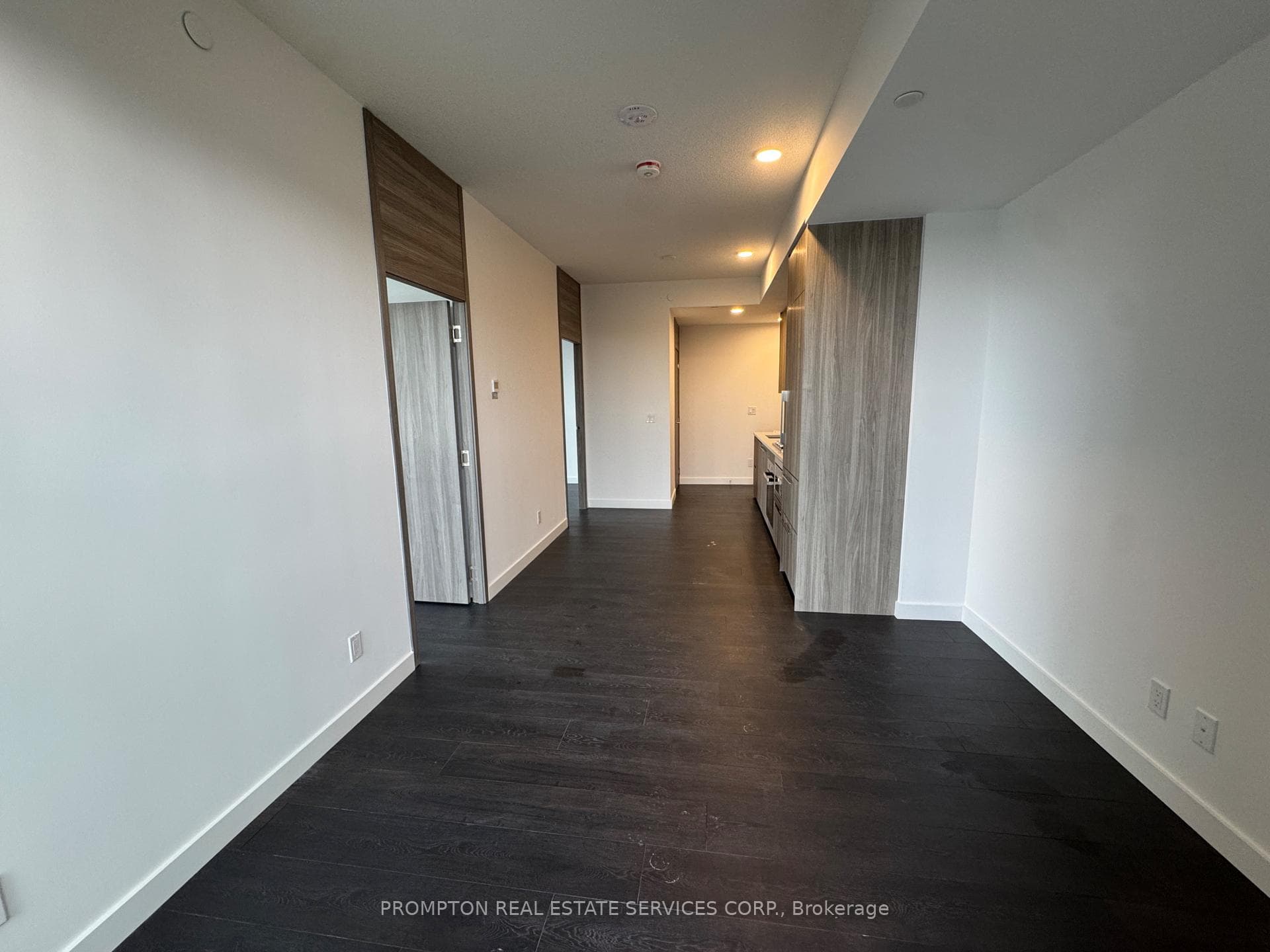 18 Esther Shiner Boulevard Unit 1005 photo 17