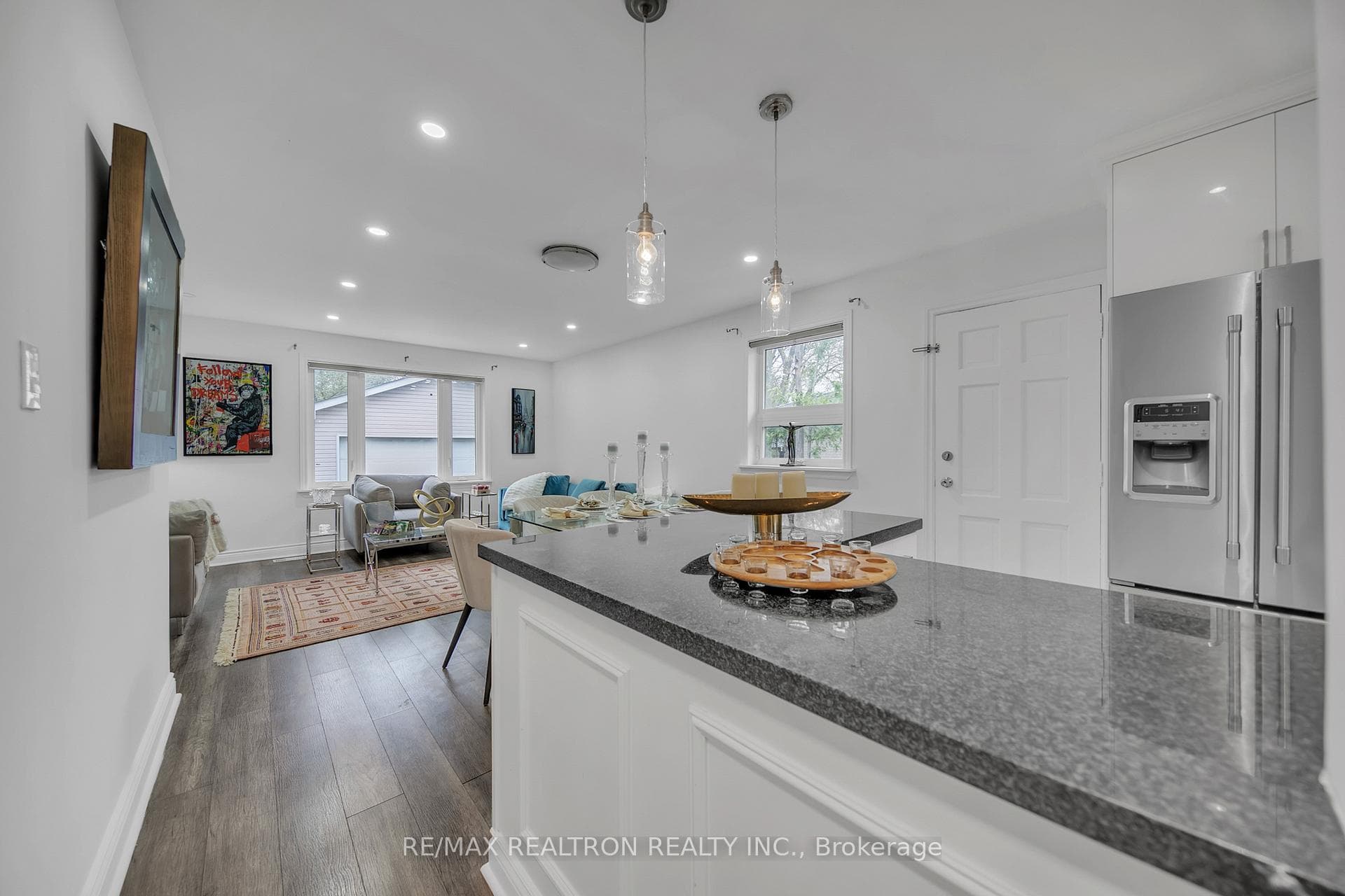 421 Taylor Mills Drive photo 10