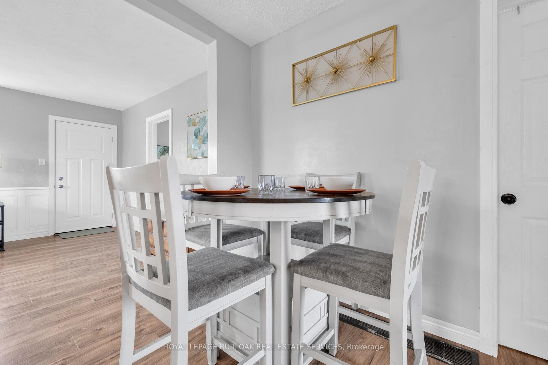 1030 Oak Avenue photo 10