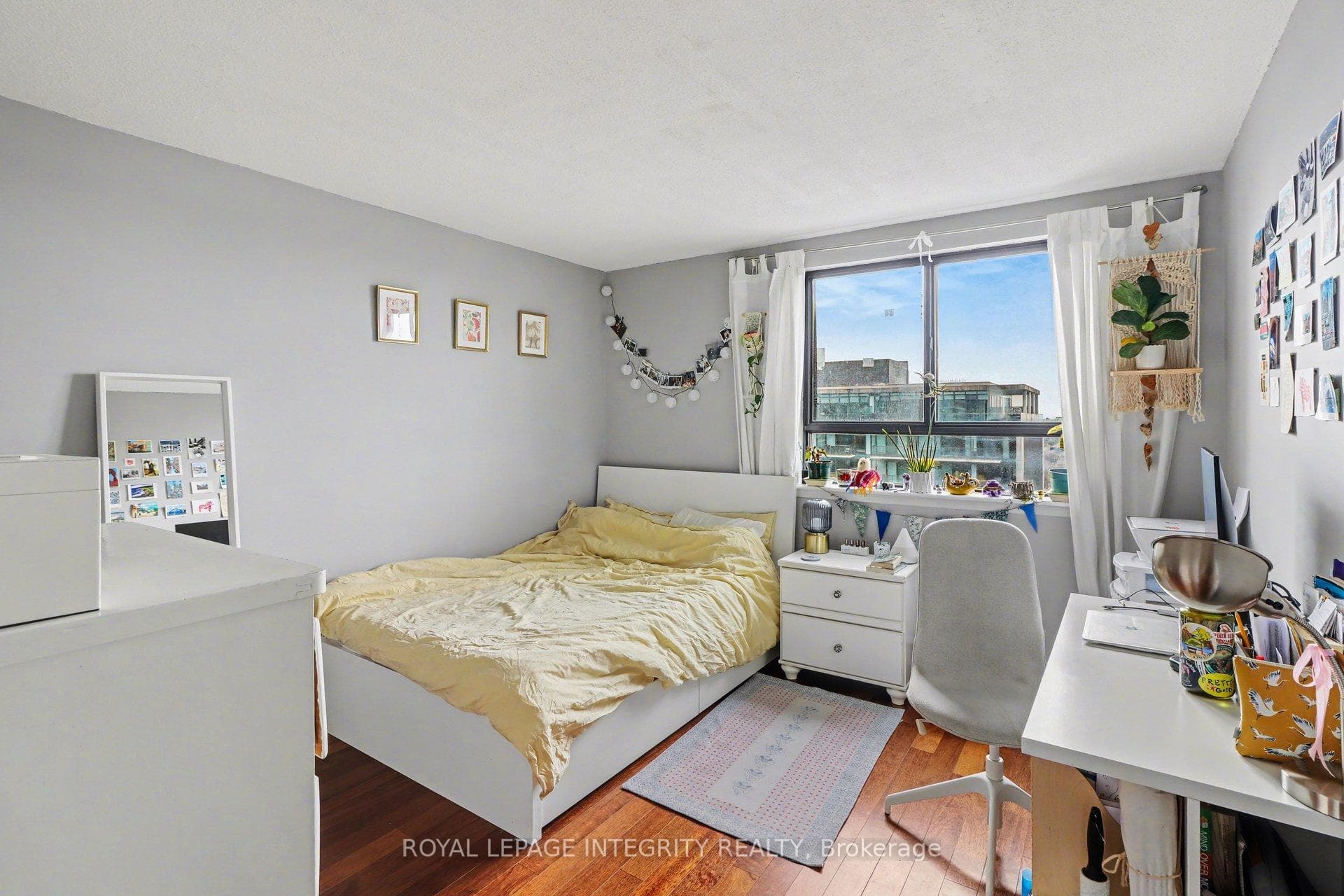 470 Laurier Avenue Unit PH2104 photo 14