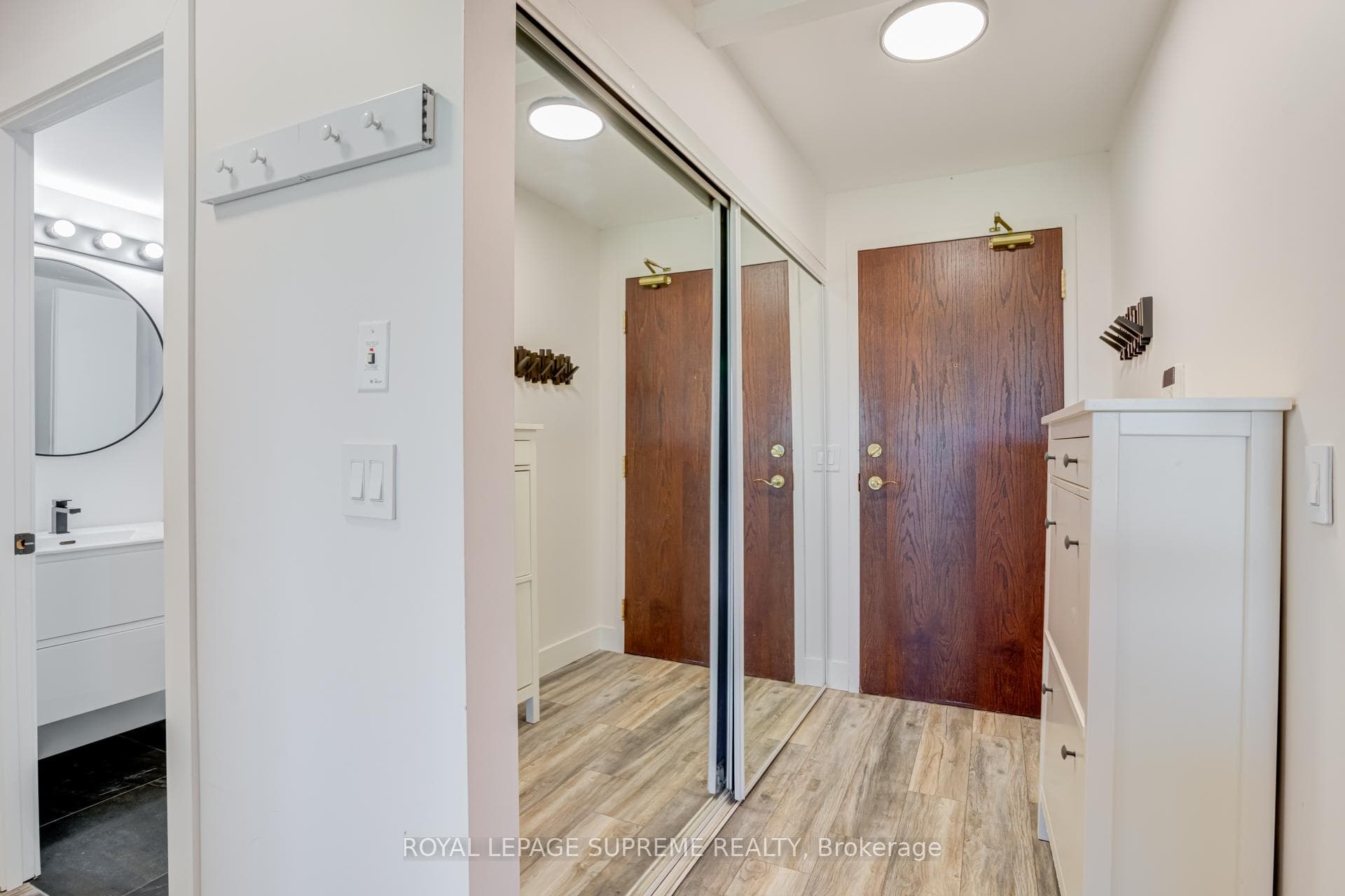 11 Michael Power Place Unit 610 photo 3