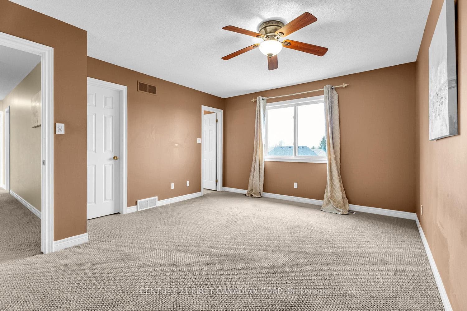1836 Haycock Place photo 22