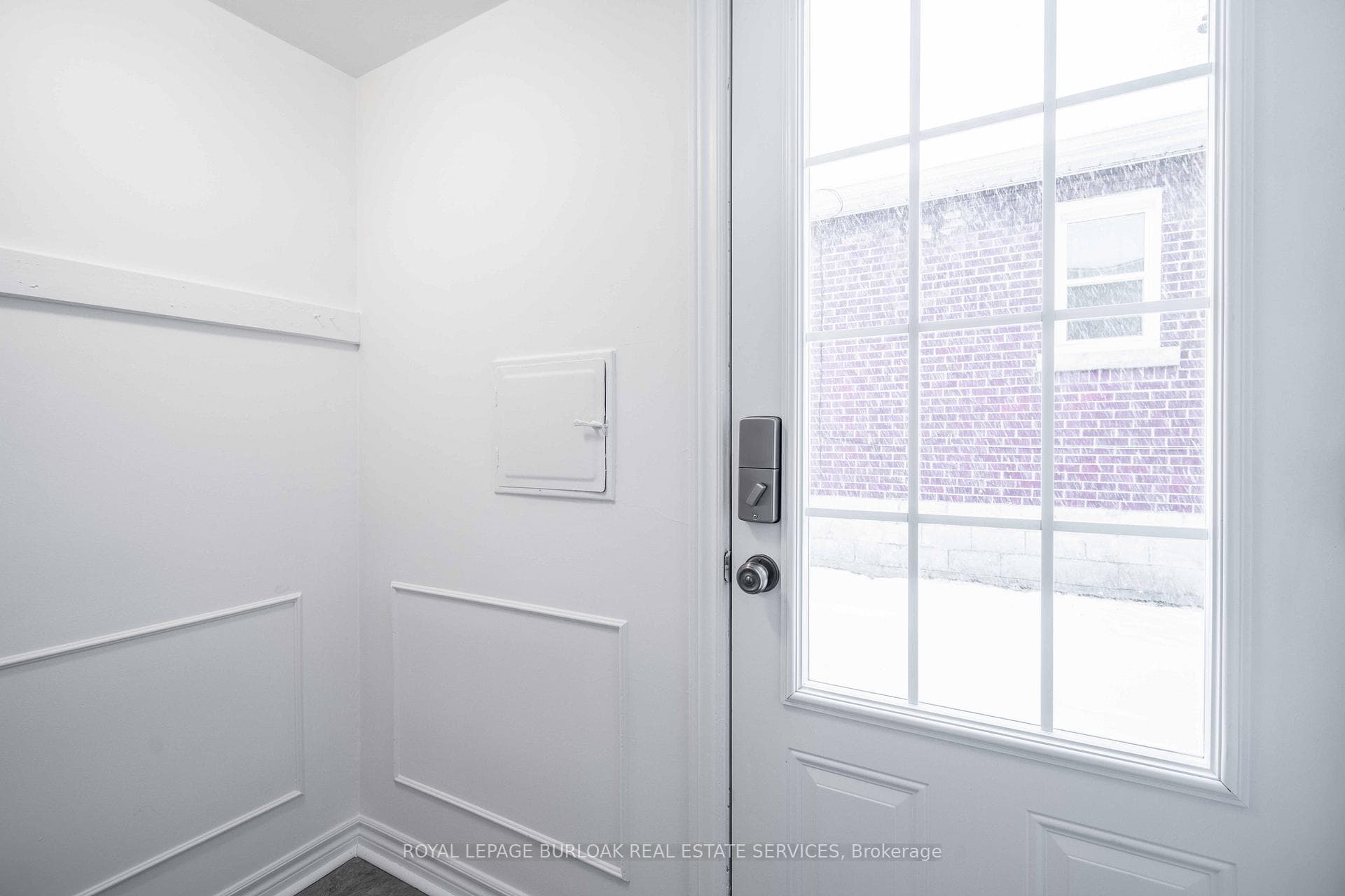 356 East 17th Street Unit Lower photo 4