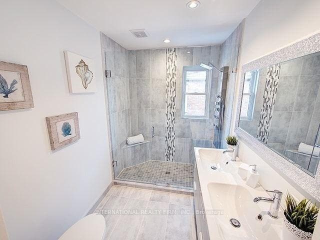 392 Athol Street photo 13