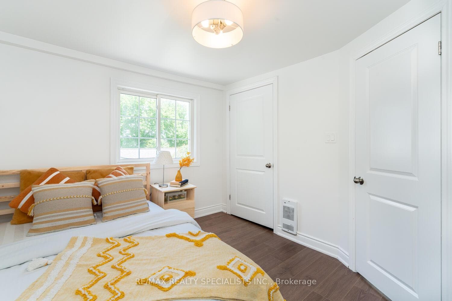 532 RIDGEWAY Road photo 45