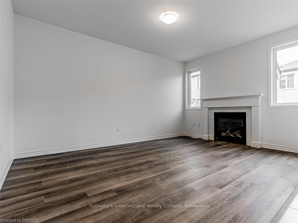 1782 THAMES Circle photo 11