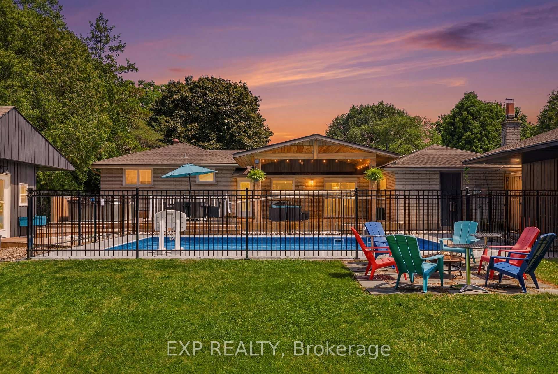 282 Harmony Road photo 44