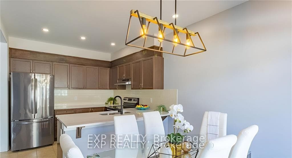 320 Autumnfield Street photo 5