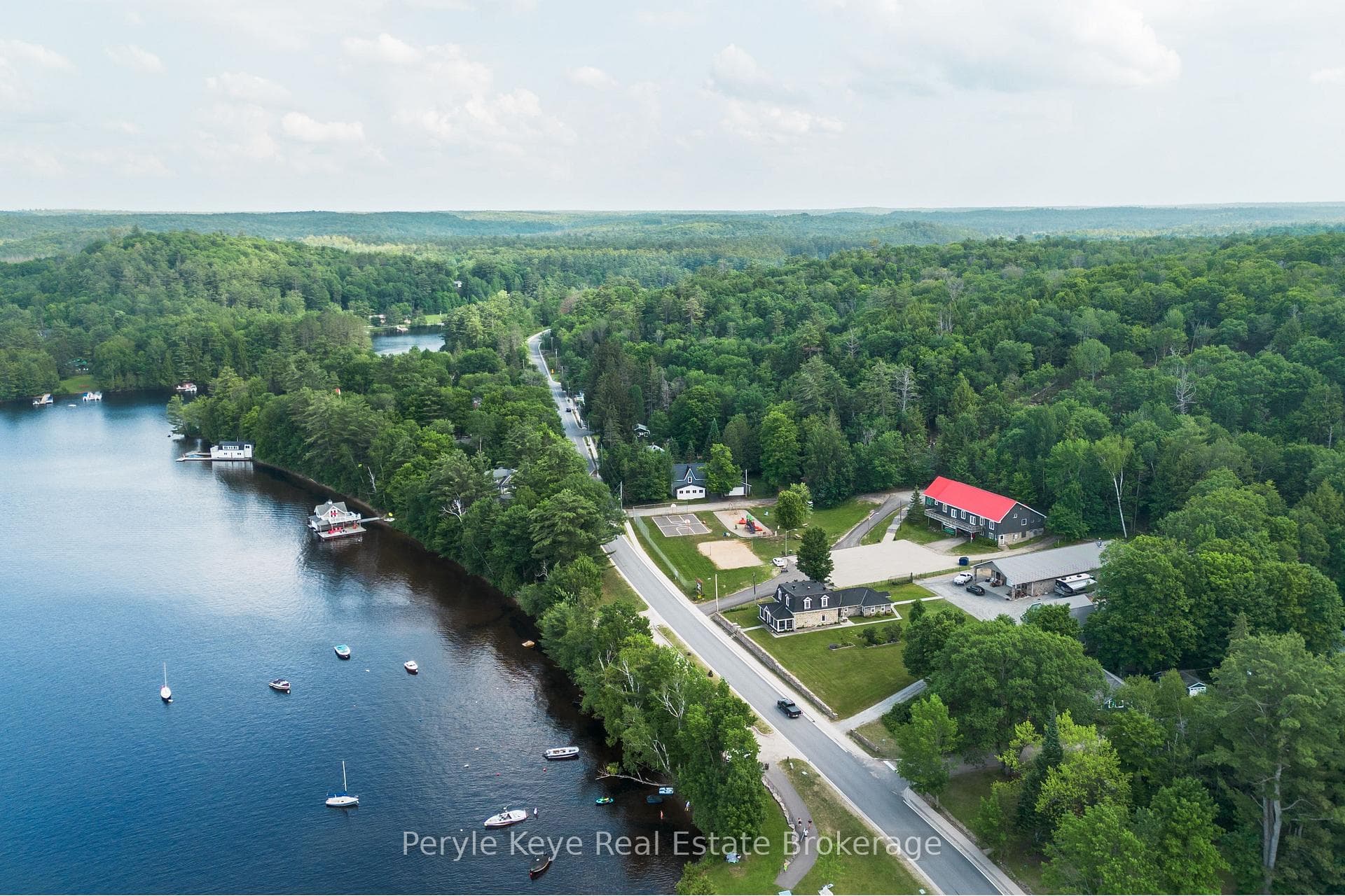 Community Centre, General Store, Park and more!
