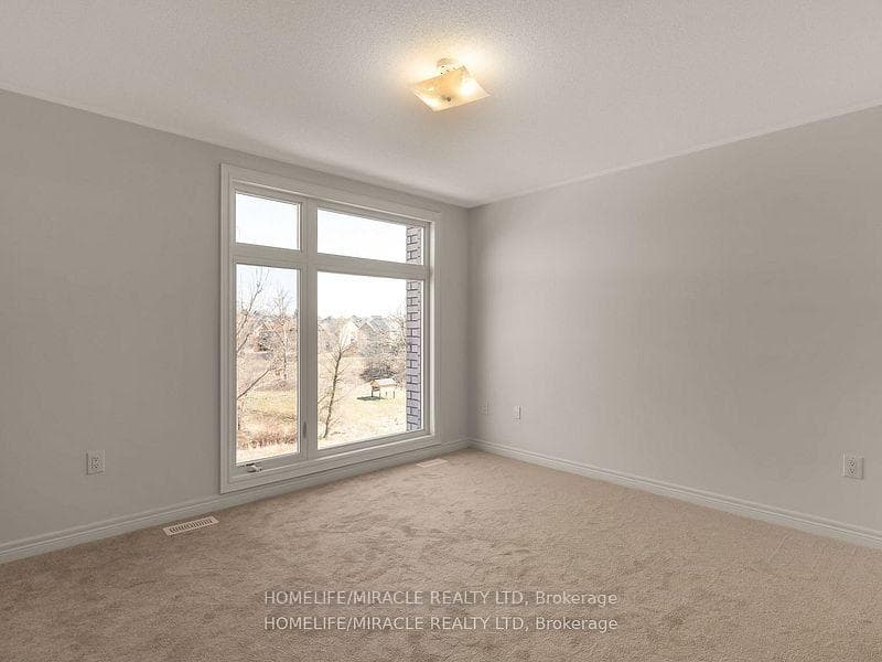 18 Queenpost Drive photo 21