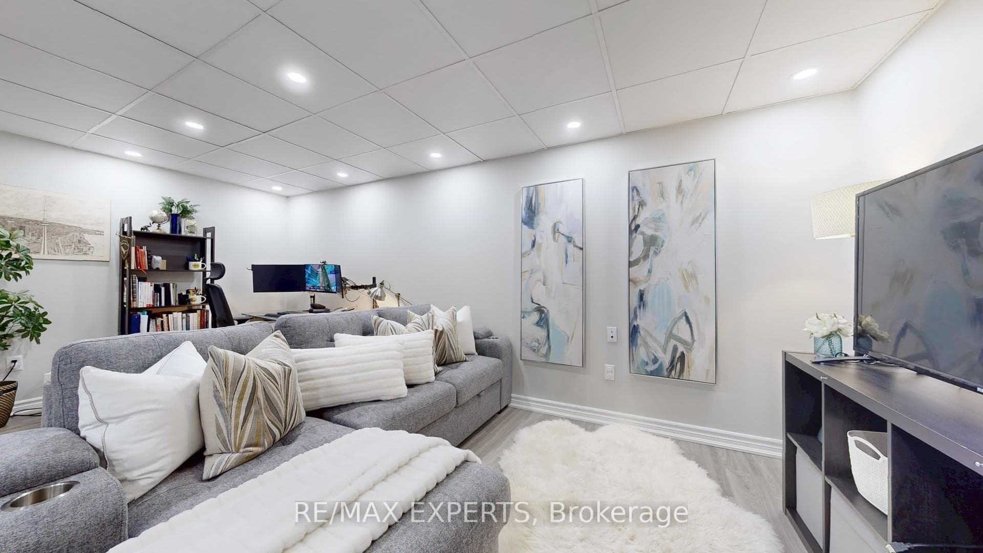 21 Wakely Boulevard photo 26