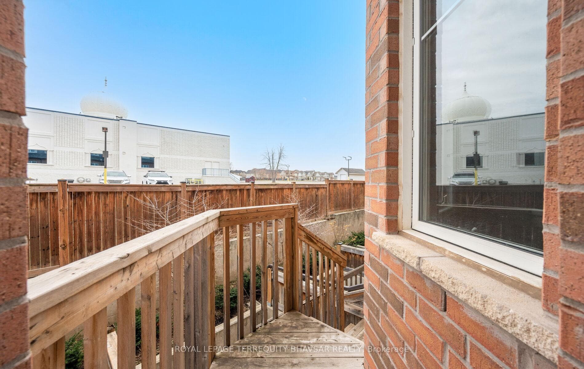 2420 Baronwood Drive Unit 11 - 02 photo 43