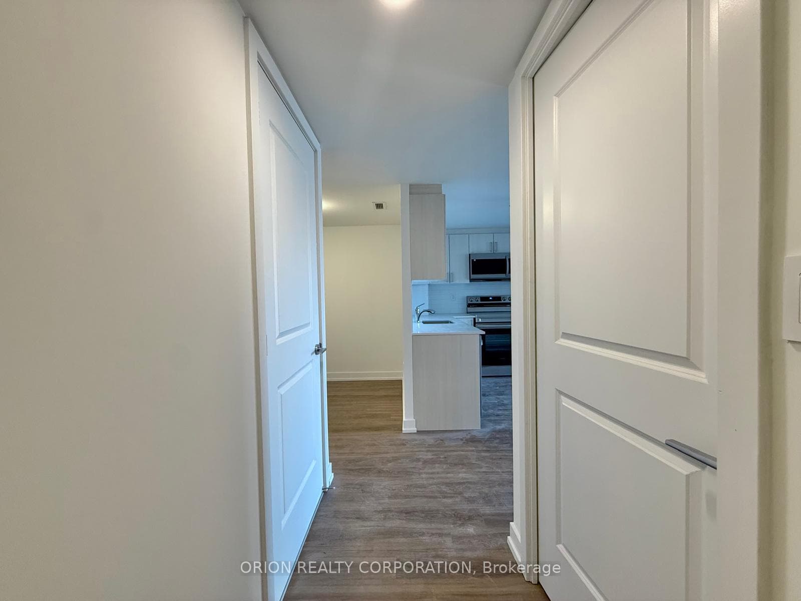 556 Marlee Avenue Unit 219 photo 5