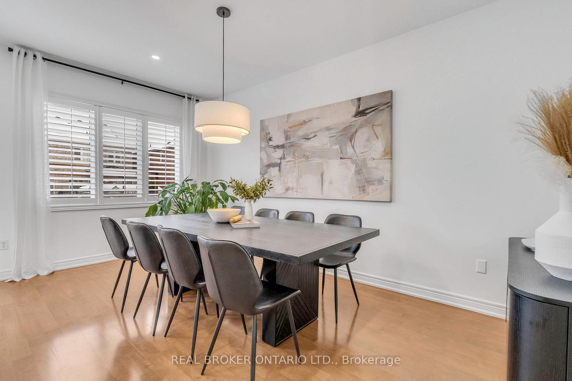 3070 Ozzie Drive photo 10