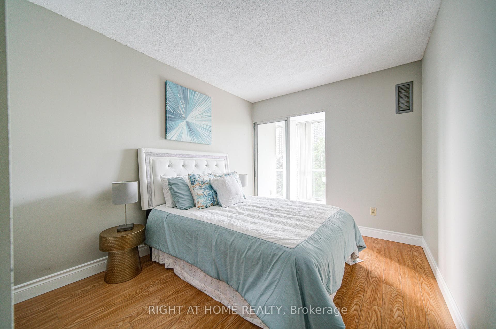 350 Webb Drive Unit 501 photo 25