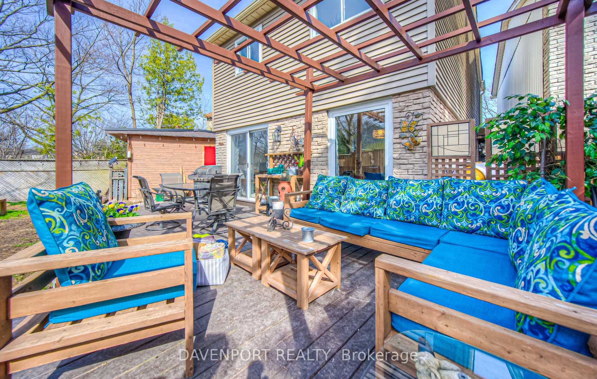 2681 Romark Mews photo 35
