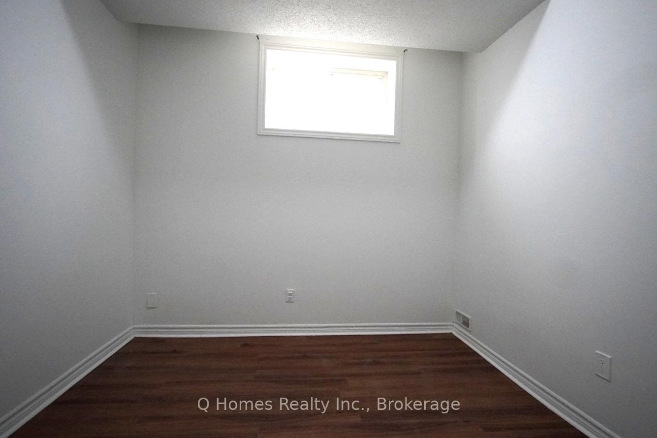 49 Counsellor Terrace photo 35
