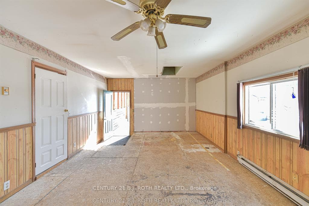374 Monck Road photo 18