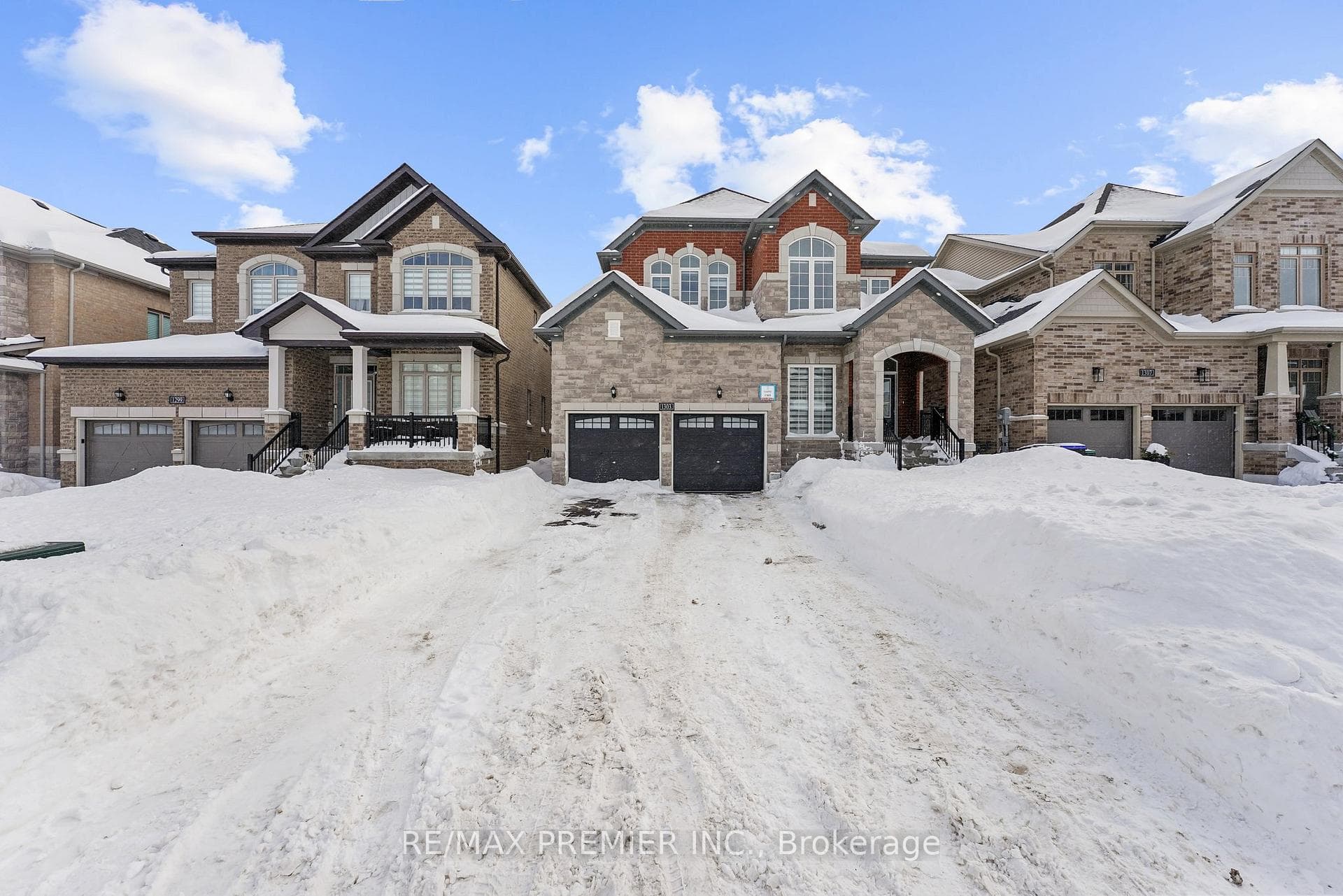 1303 Broderick Street photo 1