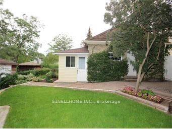 1142 Jamesway Boulevard photo 5