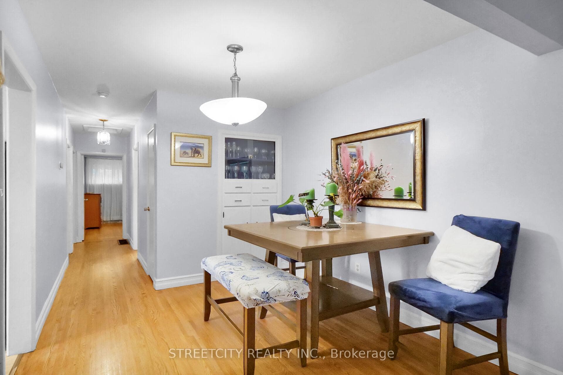 1221 Victoria Drive photo 10