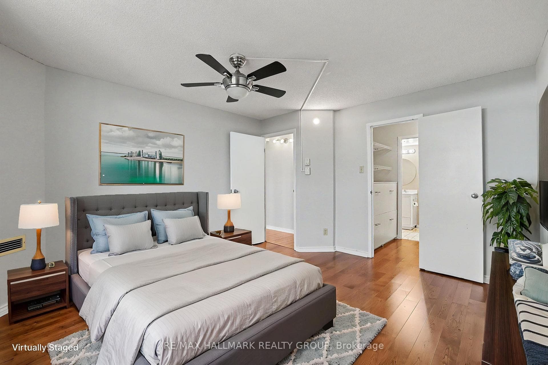 1025 Grenon Avenue Unit 915 photo 19
