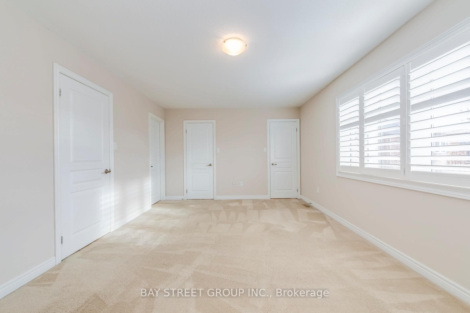 3439 Robin Hill Circle photo 27
