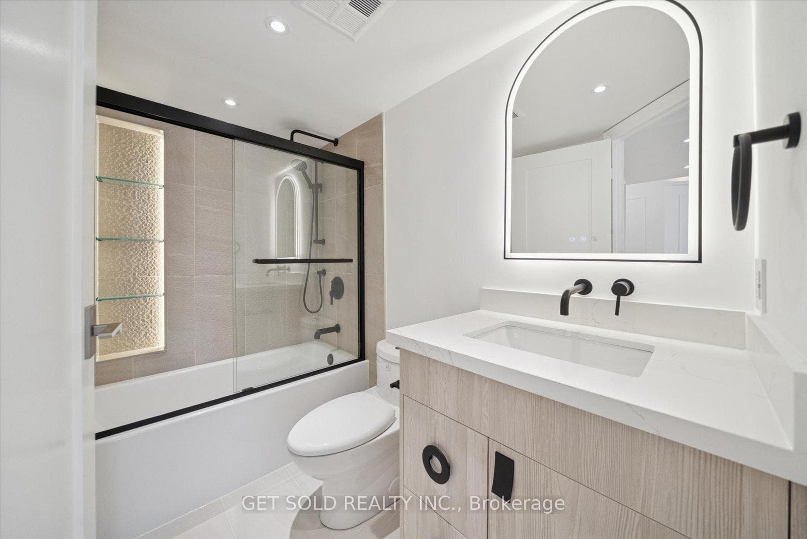 7440 Bathurst Street Unit 903 photo 28
