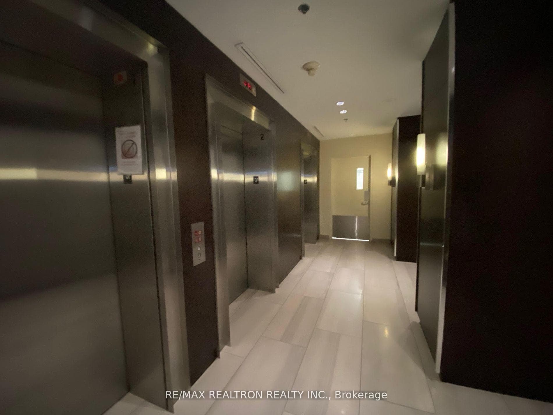 38 Lee Centre Drive Unit 606 photo 21