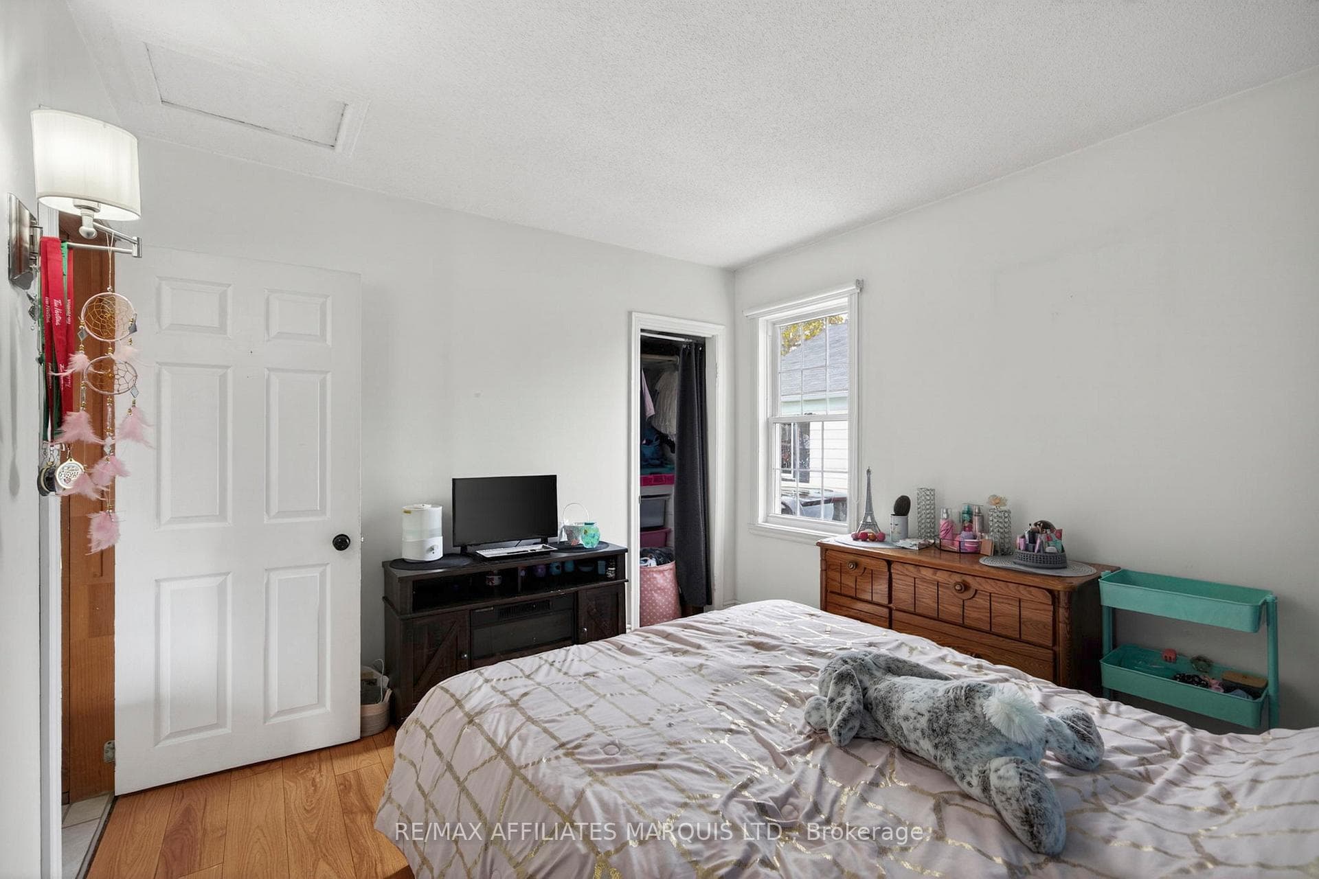 621 Grantwood Avenue photo 15