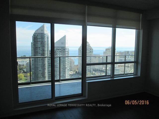 36 Park Lawn Road Unit 2703 photo 7