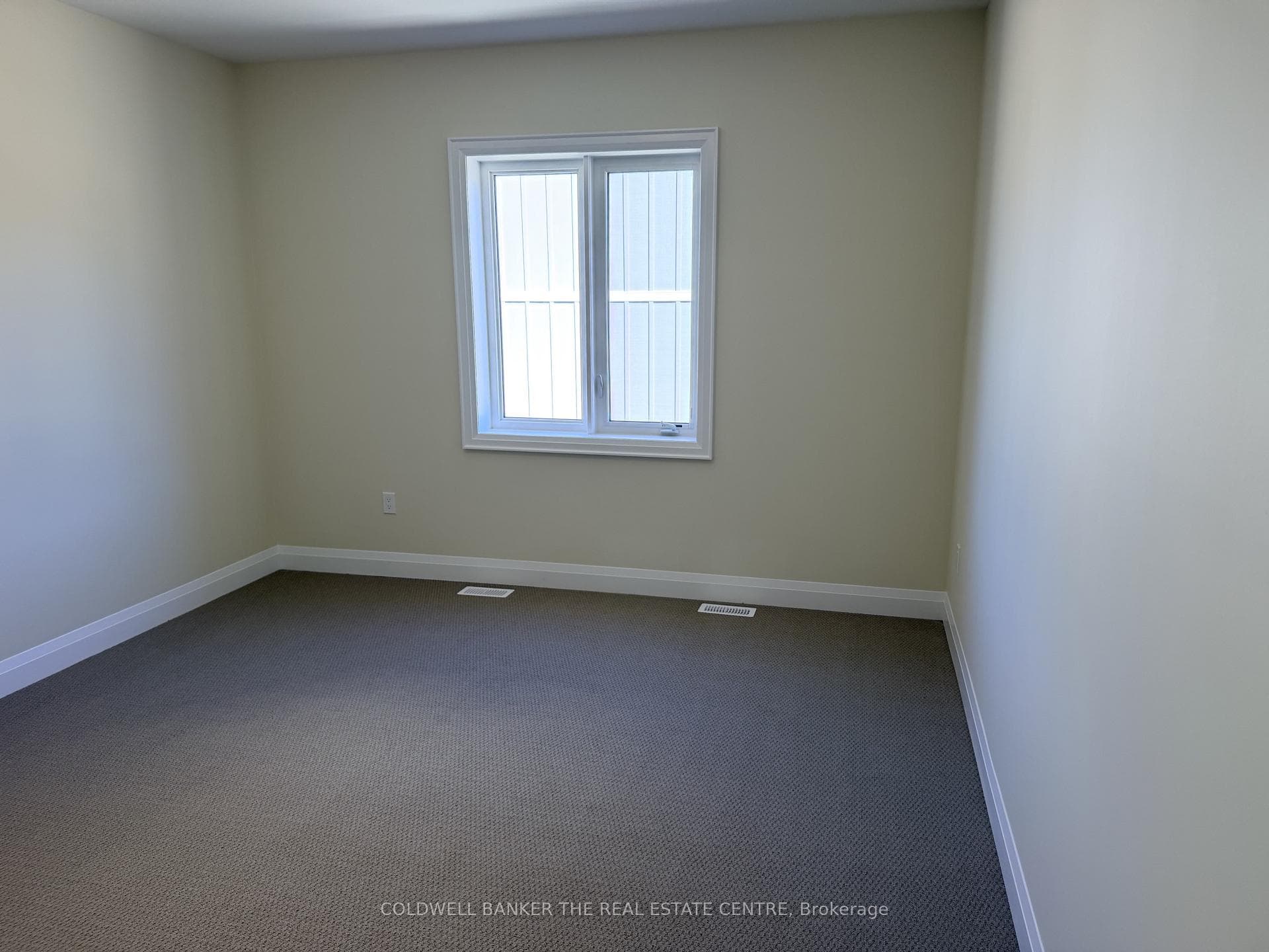 7 Pinetree Drive photo 35