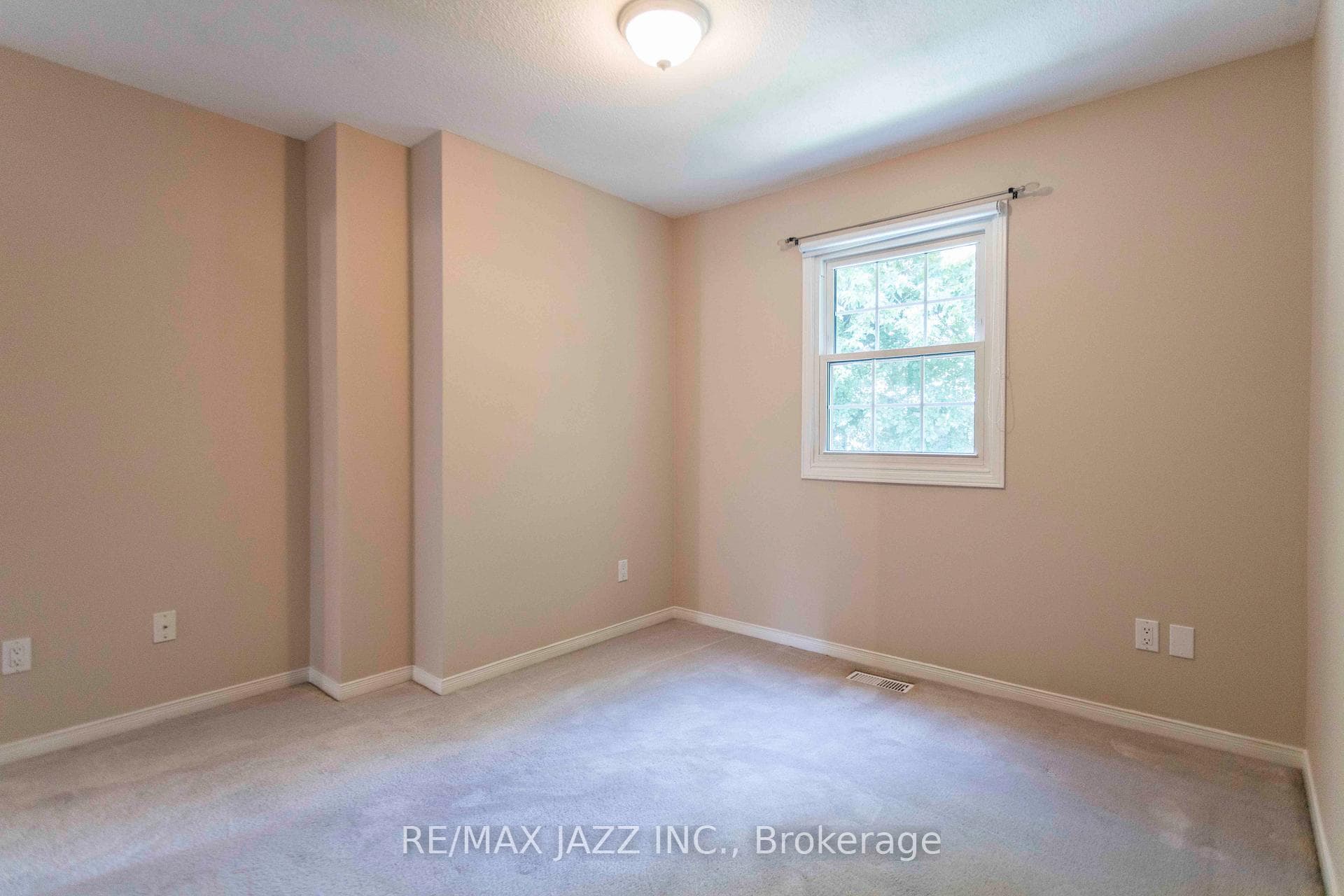 1610 Crawforth Street Unit 36 photo 26