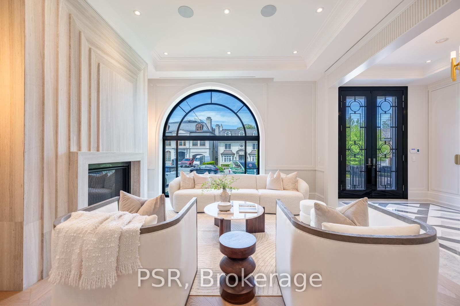 228 Dunvegan Road photo 3