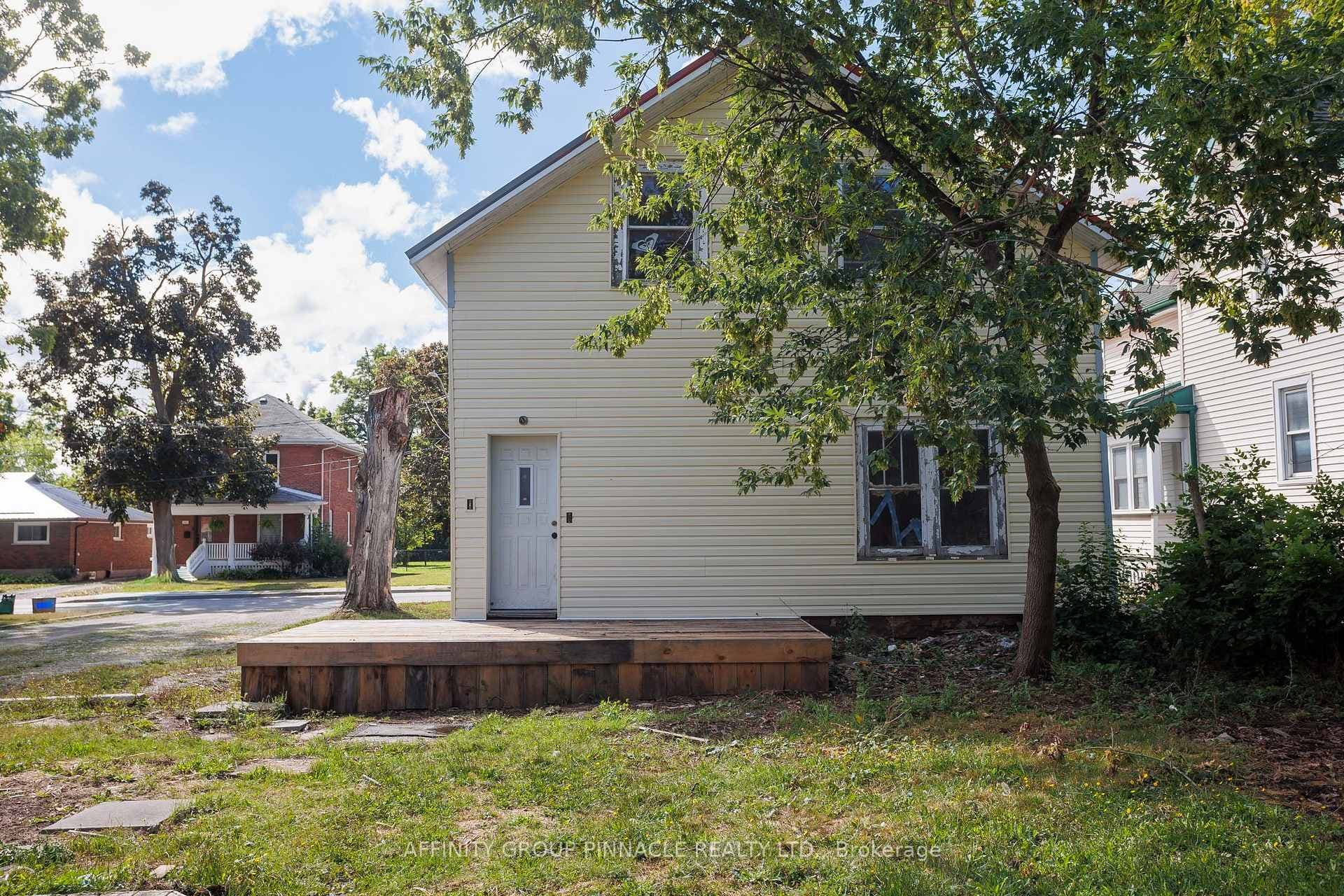 106 Russell Street photo 5