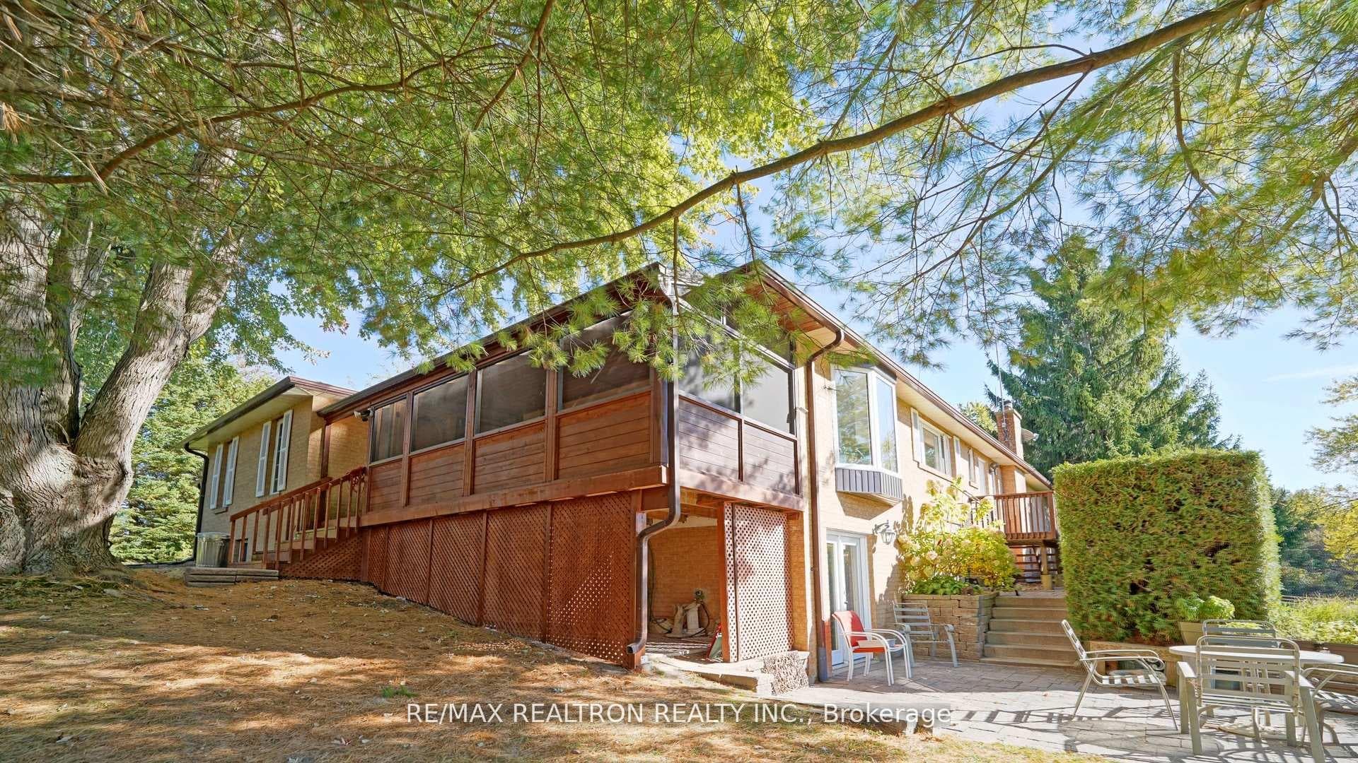 240 Webb Road photo 46
