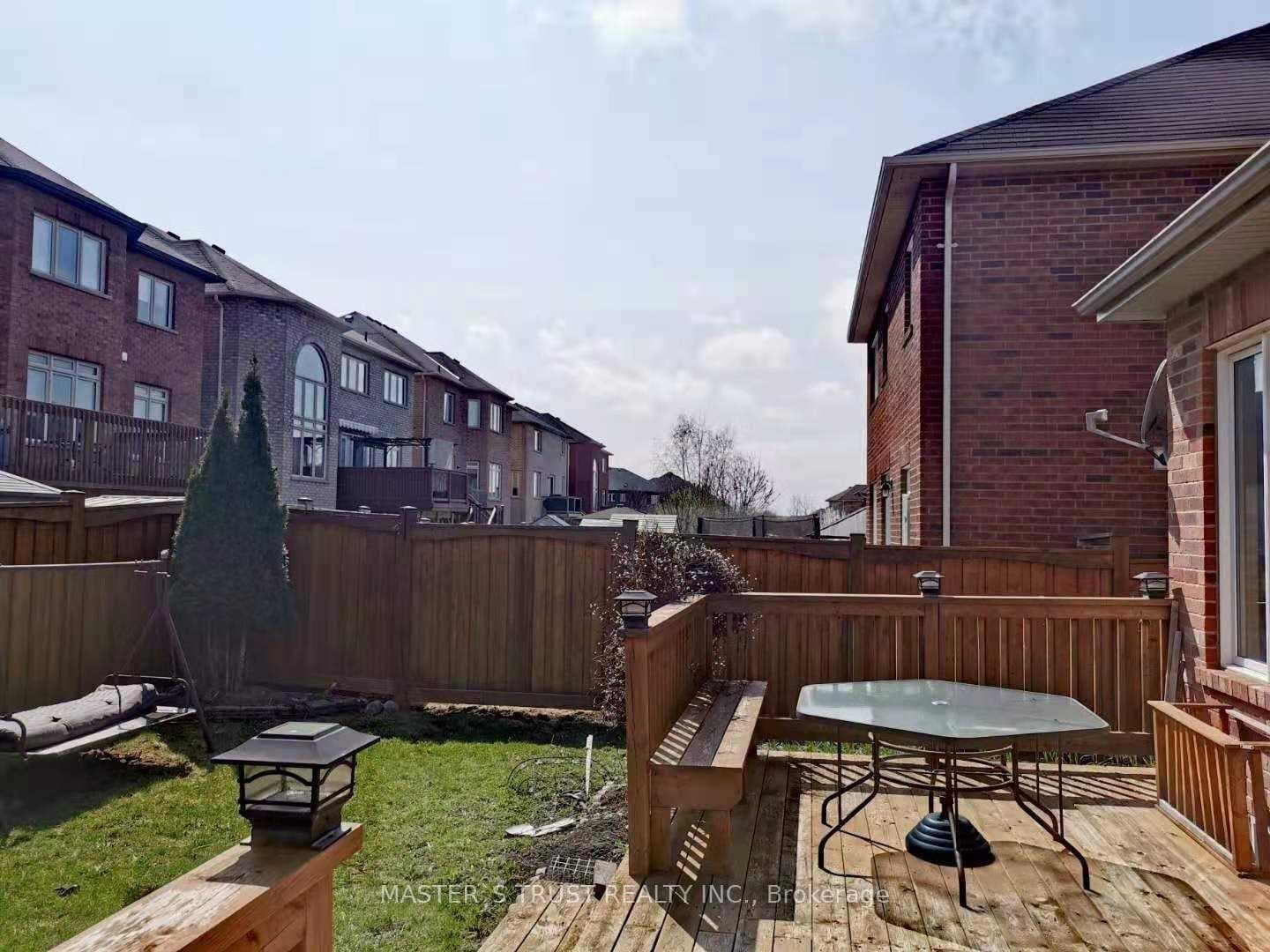 213 River Ridge Boulevard photo 27