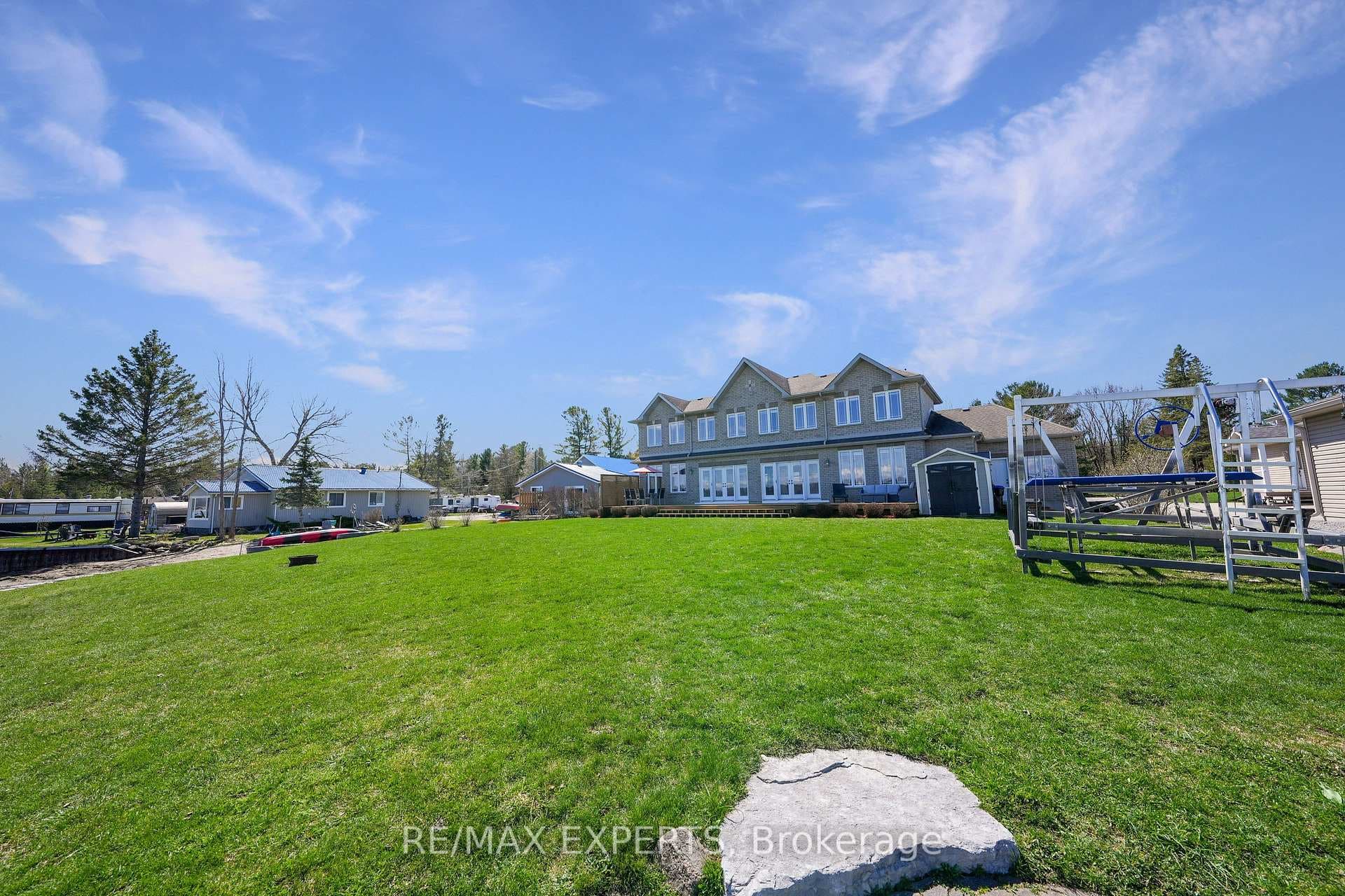 47 Bayside Avenue photo 41