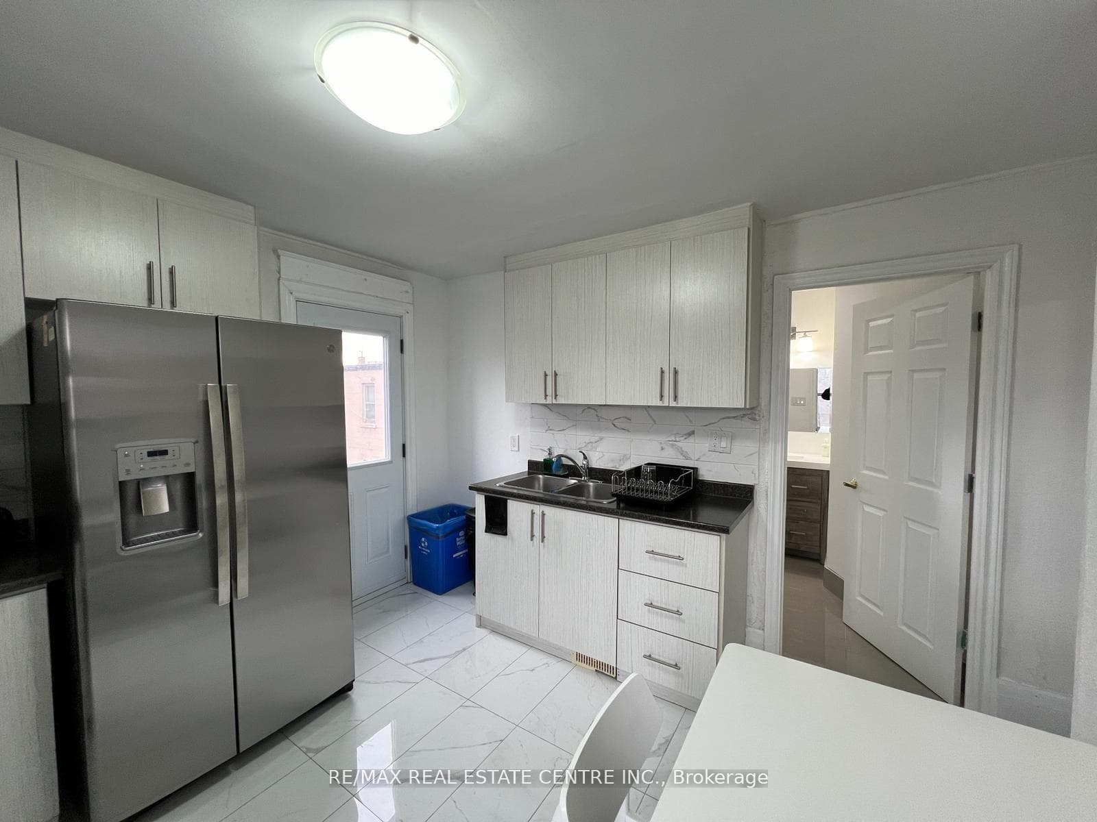 4744 Morrison Street photo 26