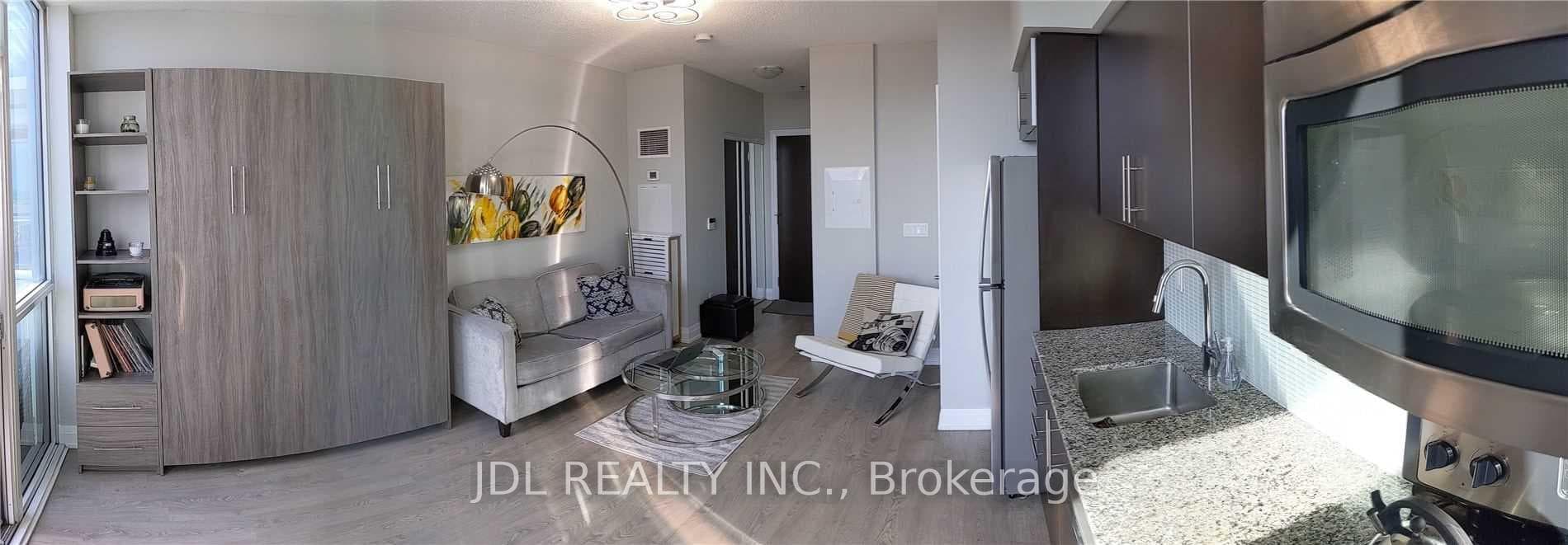 65 Speers Road Unit 514 photo 16