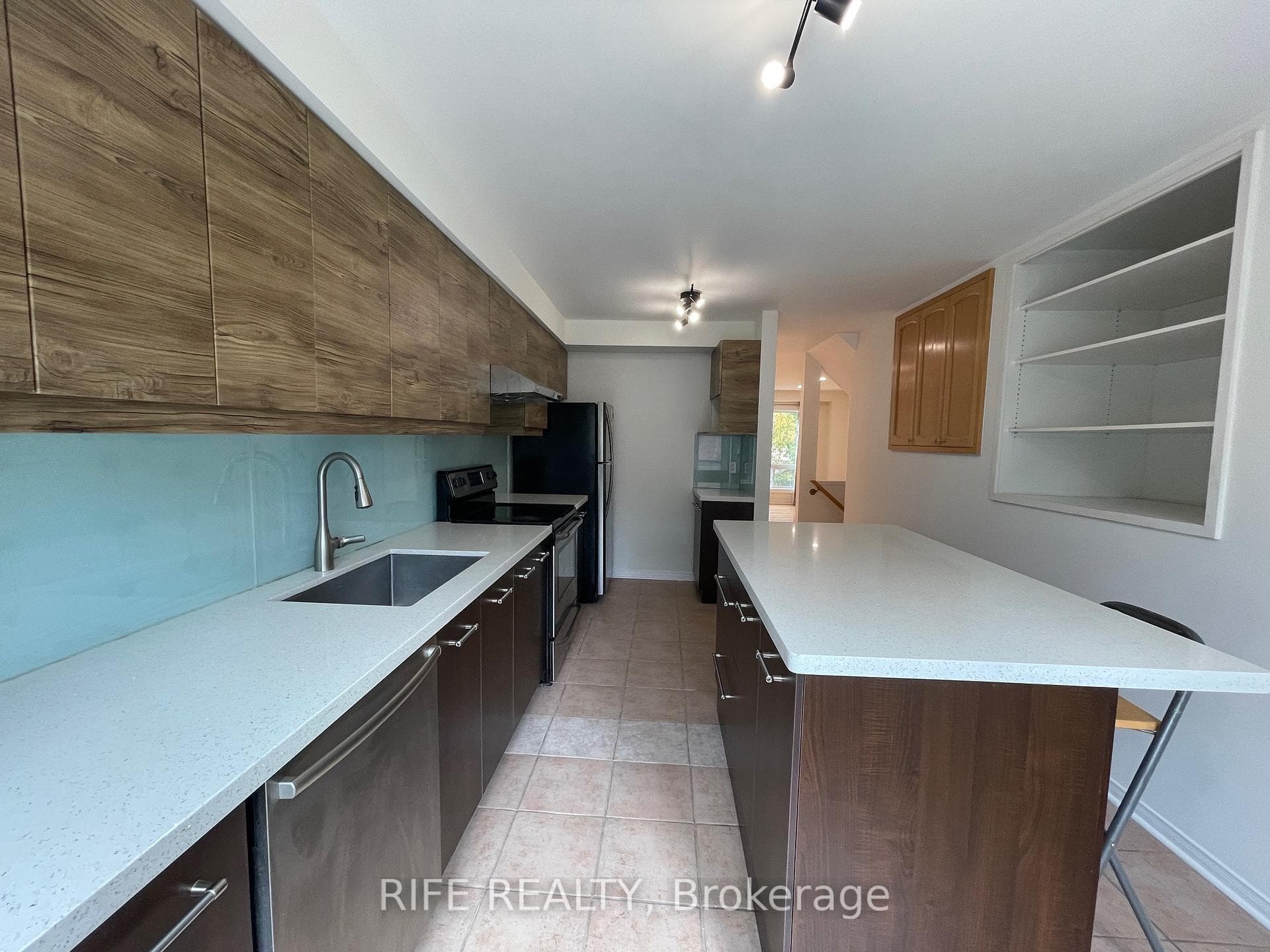 68 Rougehaven Way photo 6