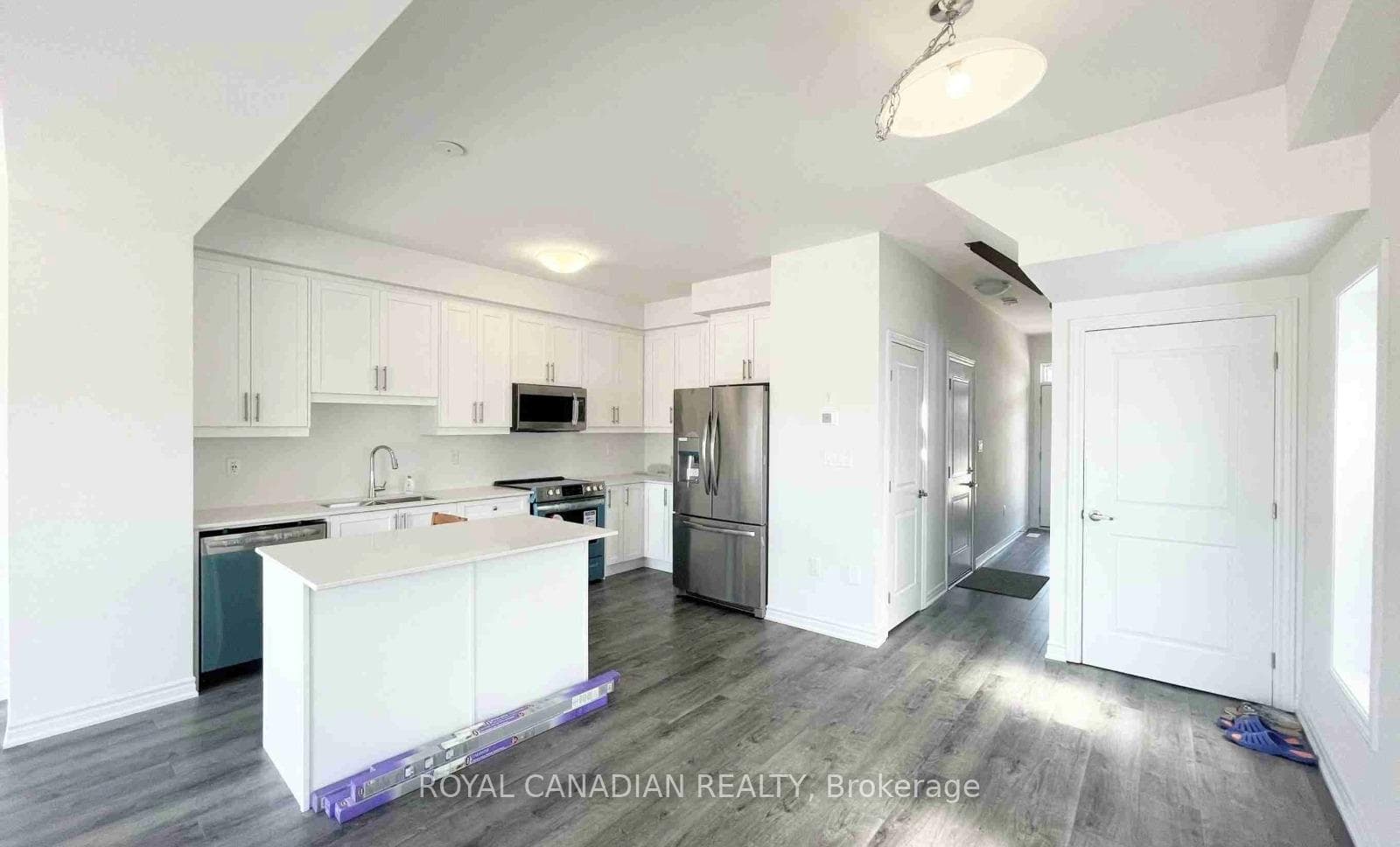 26 Bellhouse Avenue photo 1