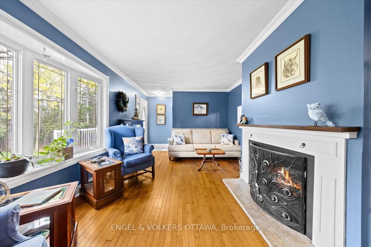 4841 Torbolton Ridge photo 20