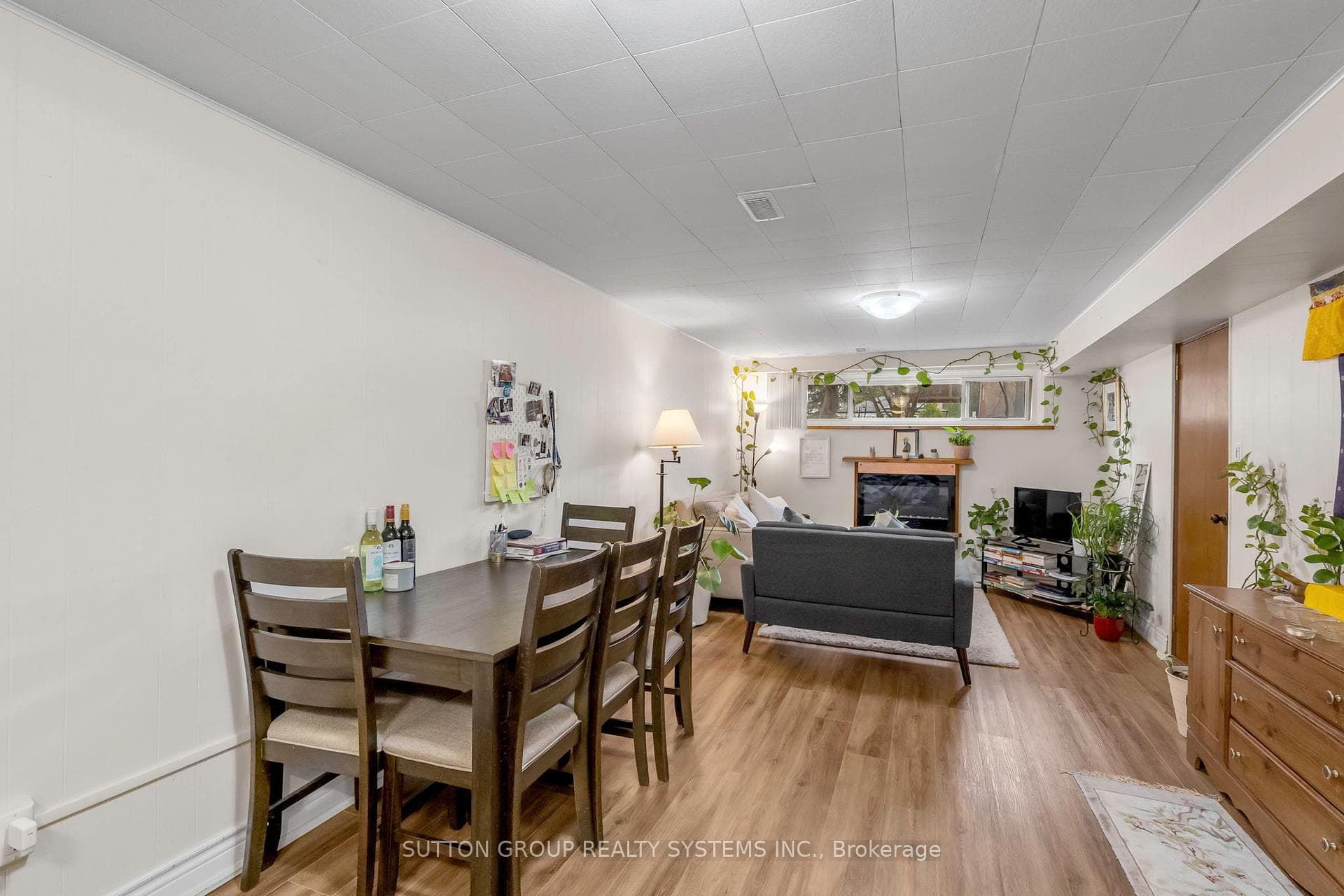60 Shaver Avenue photo 38